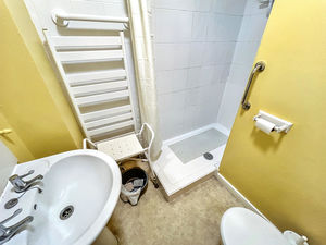 Photo 9- click for photo gallery